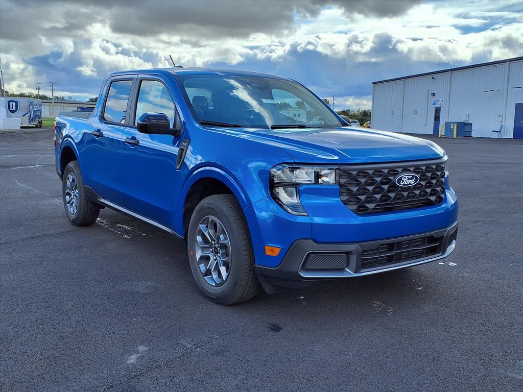 New 2025 Ford Maverick XLT Truck SuperCrew