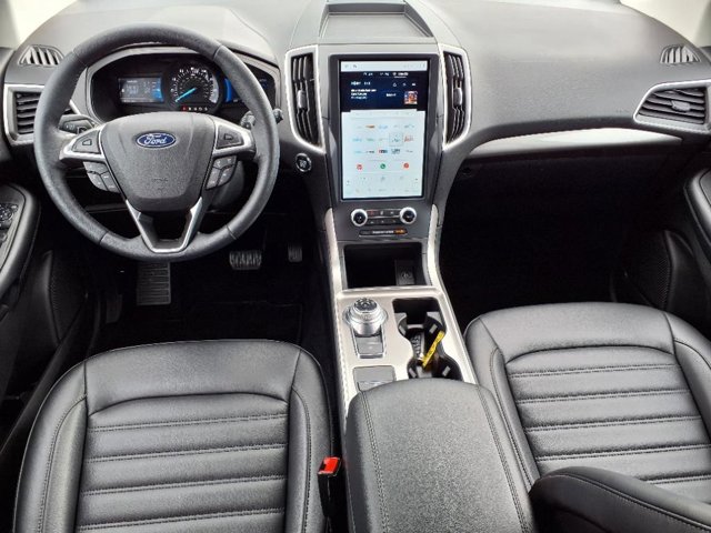 2023 Ford Edge SEL - Photo 13