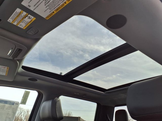 2025 Ford F-250 Super Duty Lariat - Photo 13