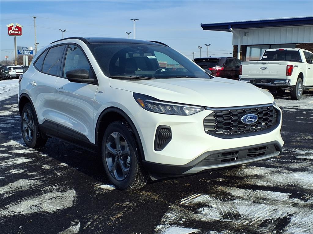 2026 Ford Escape ST-Line's photo