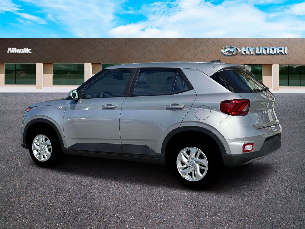 New 2026 Hyundai Venue SE SUV
