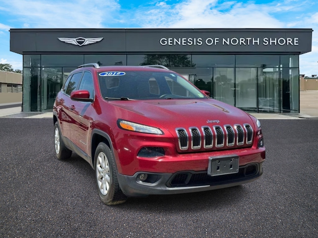 Used 2016 Jeep Cherokee Latitude SUV