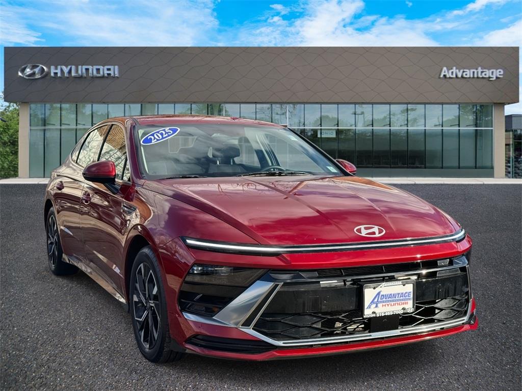 2025 Hyundai Sonata Sedan 