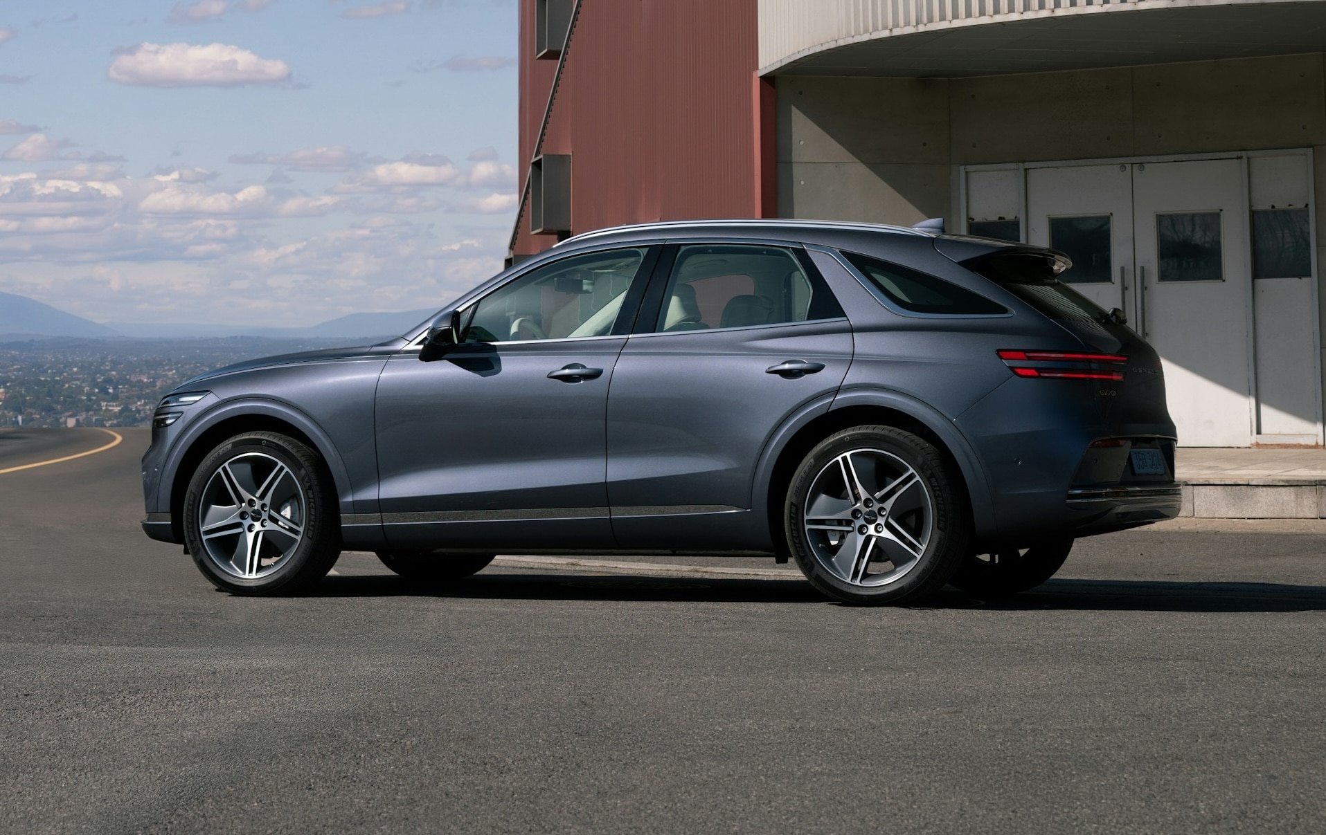 hyundai-motor-group-sLy-XtoW_To-unsplash.jpg