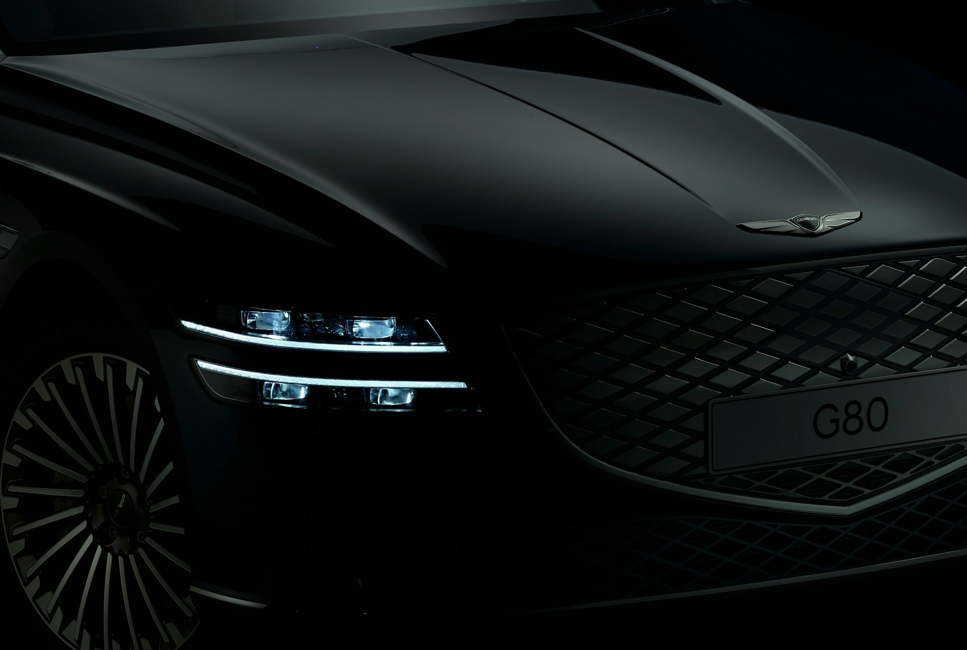 hyundai-motor-group-7cI1Ecb74ss-unsplash.jpg