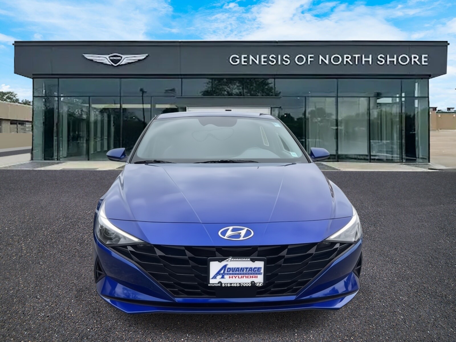 2023 Hyundai Elantra SEL photo 2