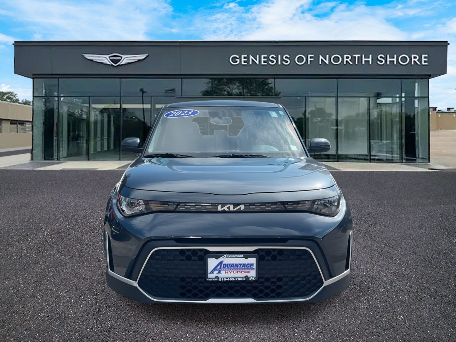 2023 Kia Soul LX photo 2