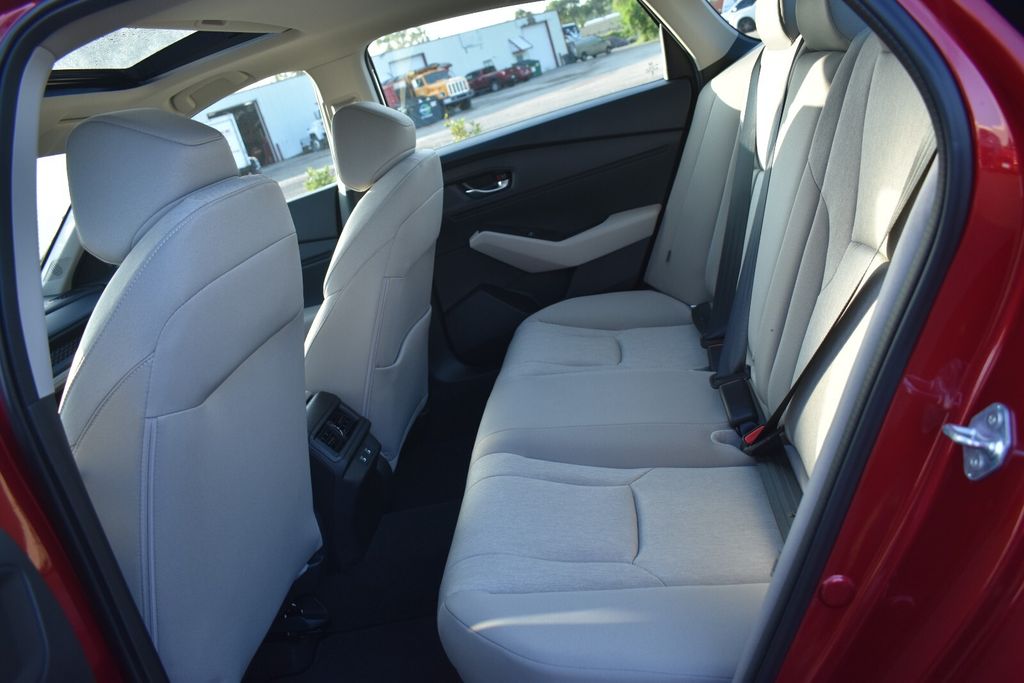 2026 Honda Accord SE - Photo 17