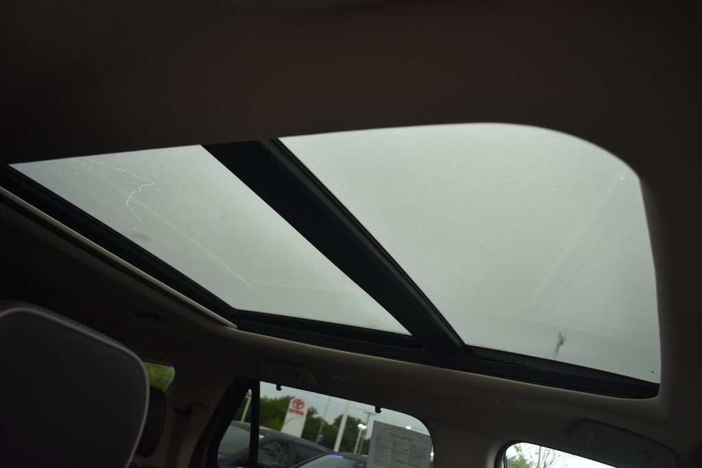2023 Honda Pilot Elite - Photo 15