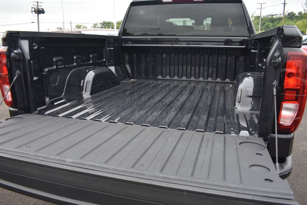 2024 GMC Sierra 1500 Elevation - Photo 18