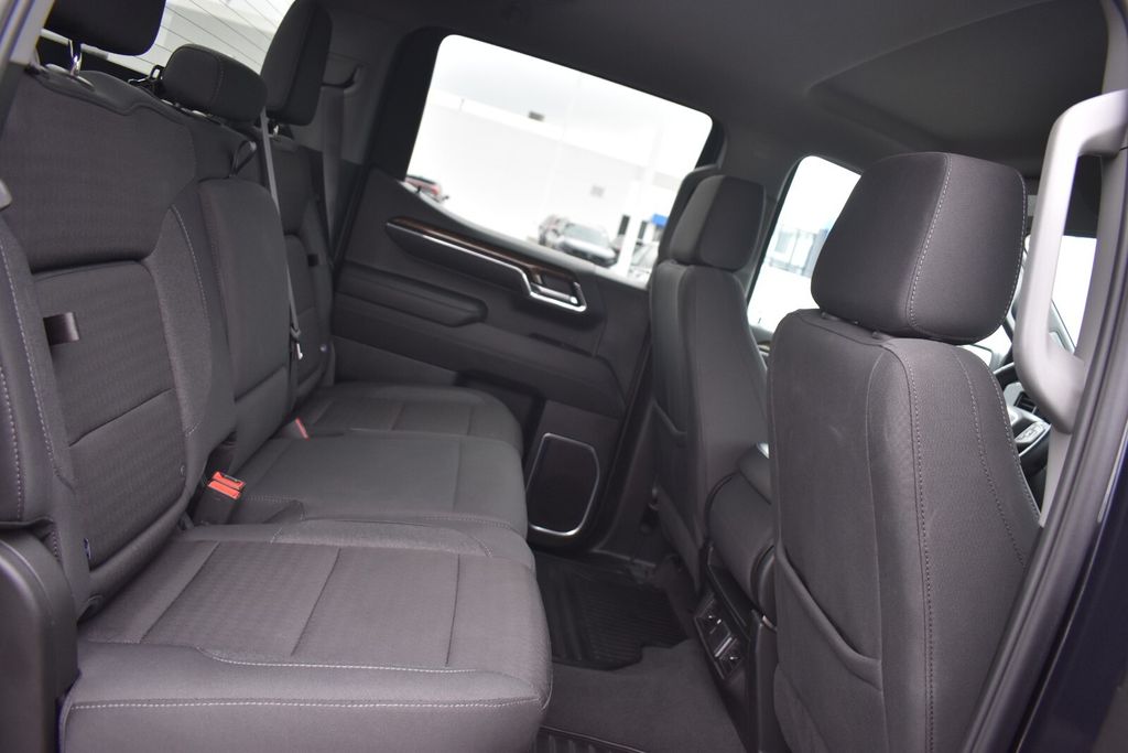2024 GMC Sierra 1500 Elevation - Photo 14