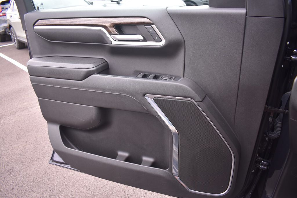 2024 GMC Sierra 1500 Elevation - Photo 31
