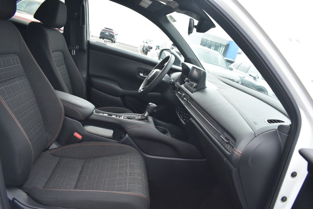 2024 Honda HR-V Sport - Photo 12