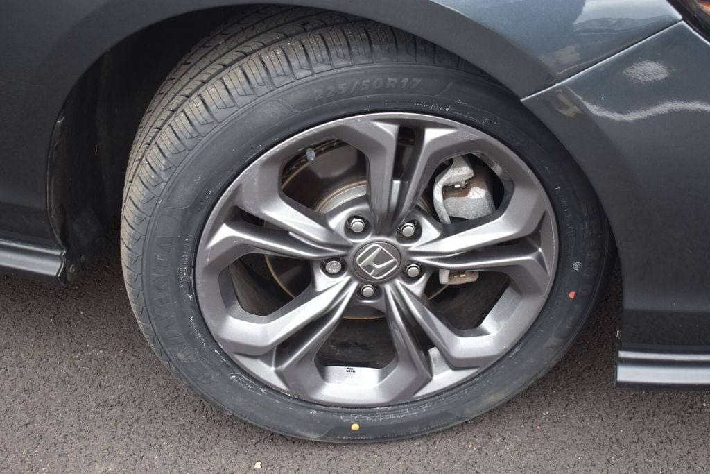 2023 Honda Accord EX - Photo 11