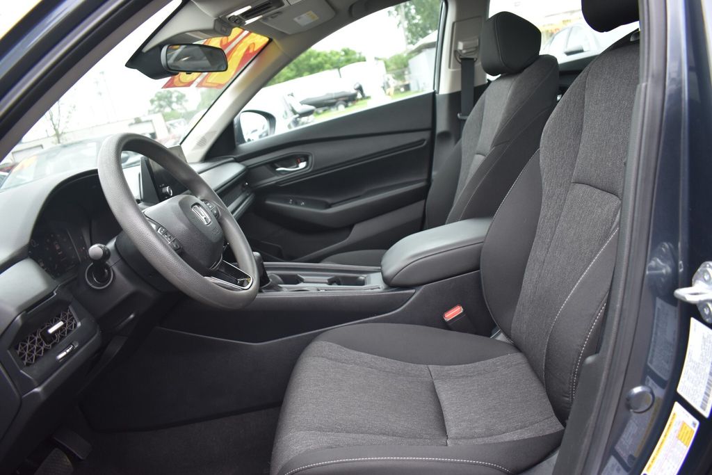 2023 Honda Accord EX - Photo 19