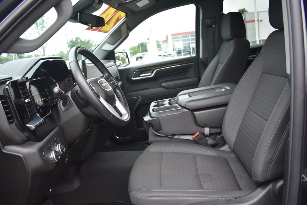 2024 GMC Sierra 1500 Elevation - Photo 24