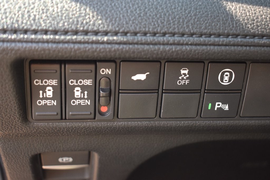 2022 Honda Odyssey Touring - Photo 26