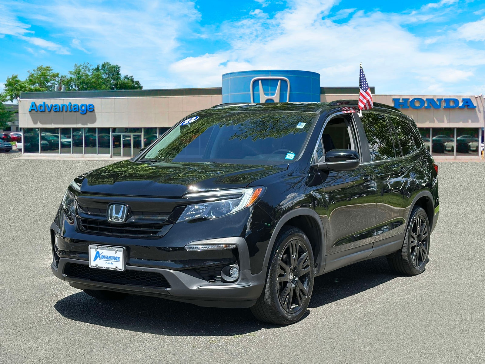 Certified 2022 Honda Pilot SE with VIN 5FNYF6H21NB057665 for sale in Saint James, NY