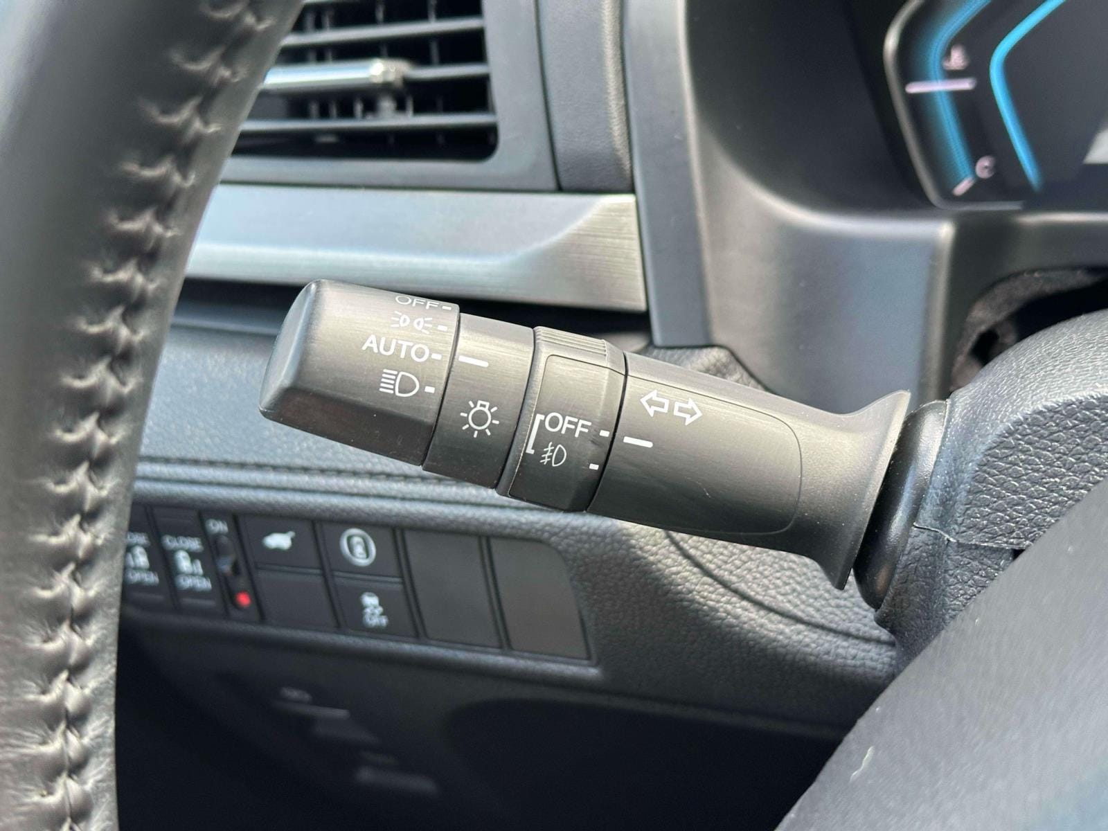 2023 Honda Odyssey EX-L - Photo 21