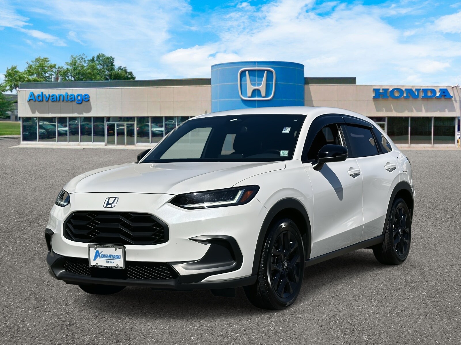 2025 Honda HR-V Sport photo 2