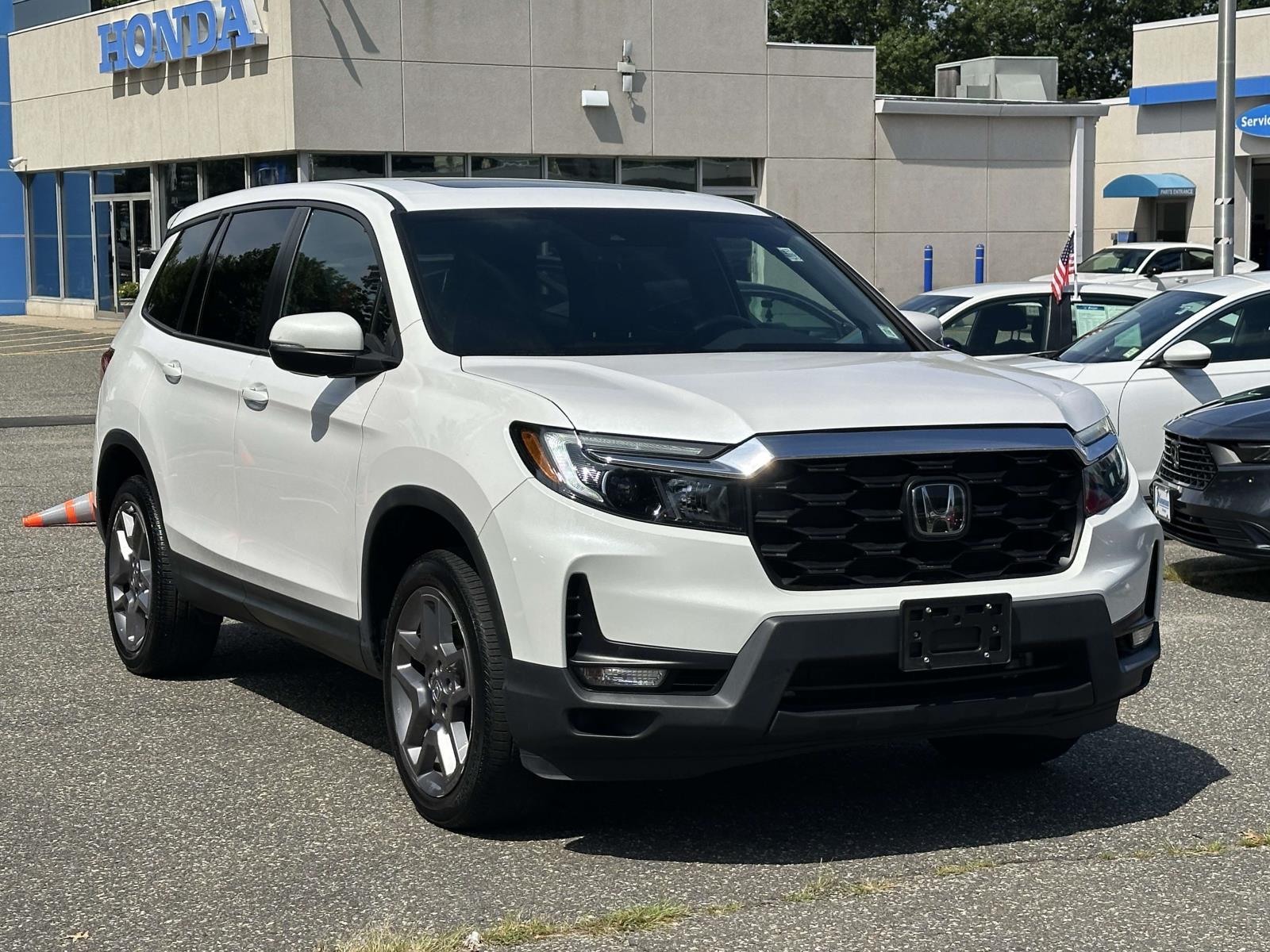 2023 Honda Passport EX-L - Photo 1