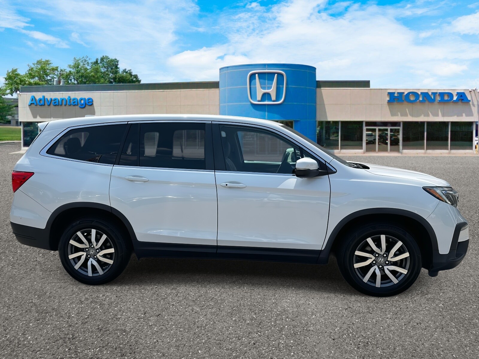2020 Honda Pilot EX-L photo 3