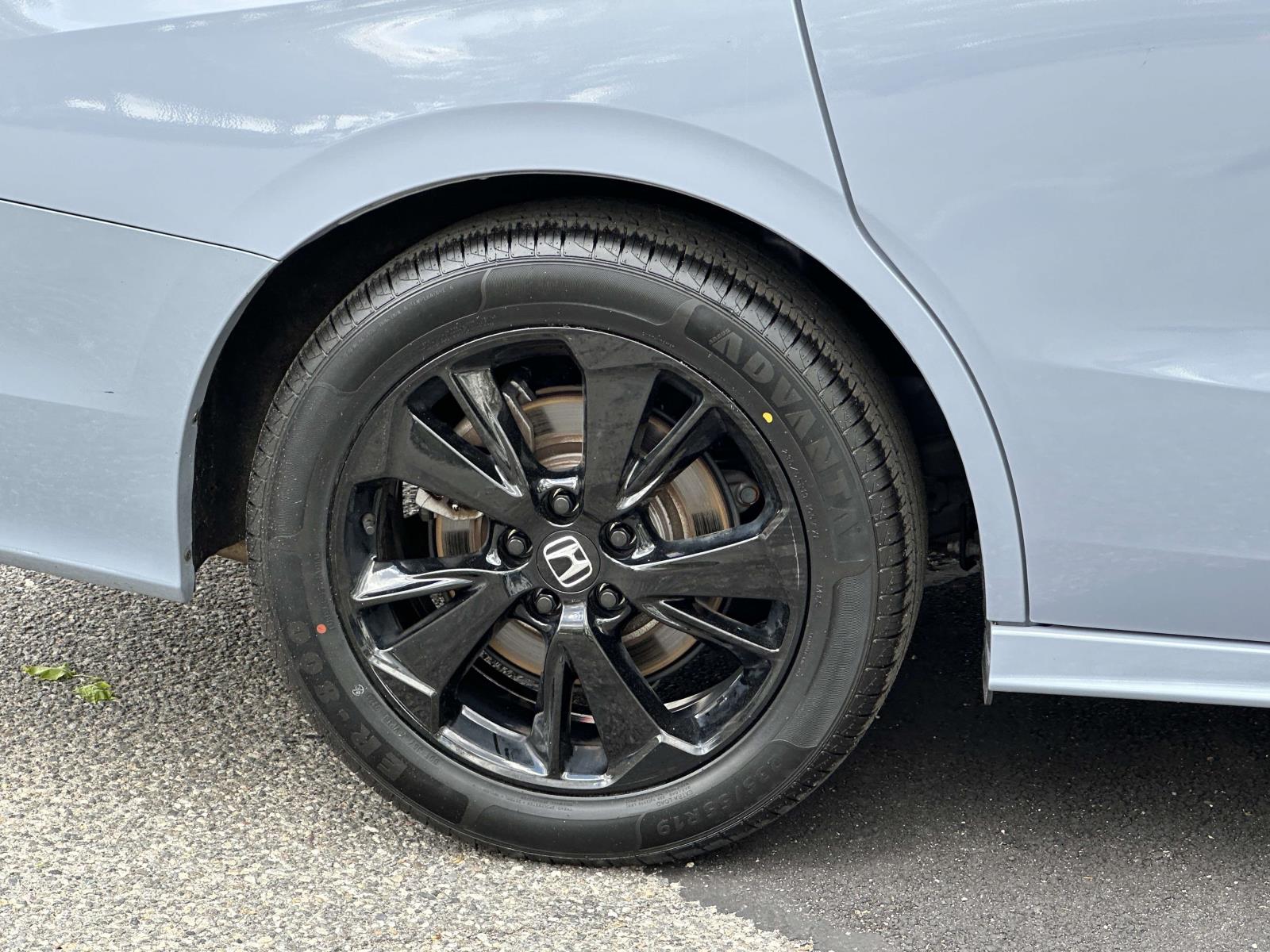 2023 Honda Odyssey SPORT - Photo 6