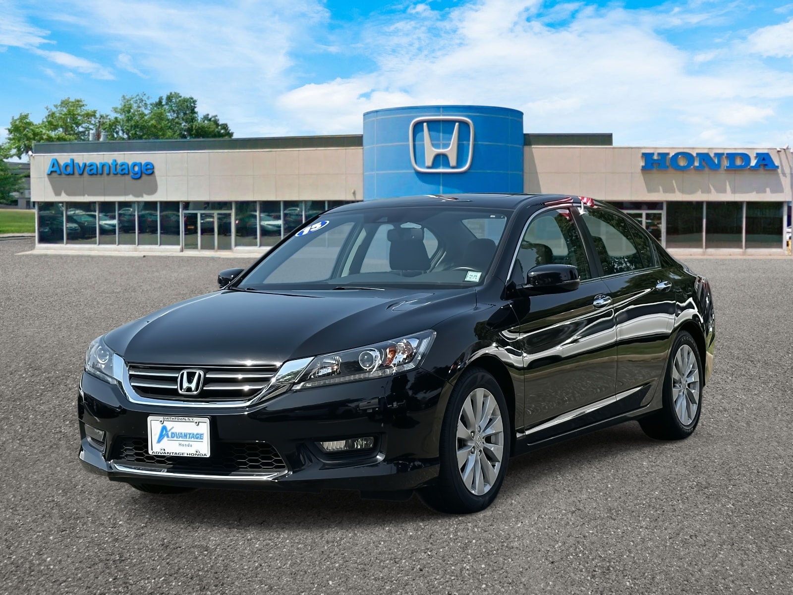 Certified 2015 Honda Accord EX-L with VIN 1HGCR2F89FA028783 for sale in Saint James, NY