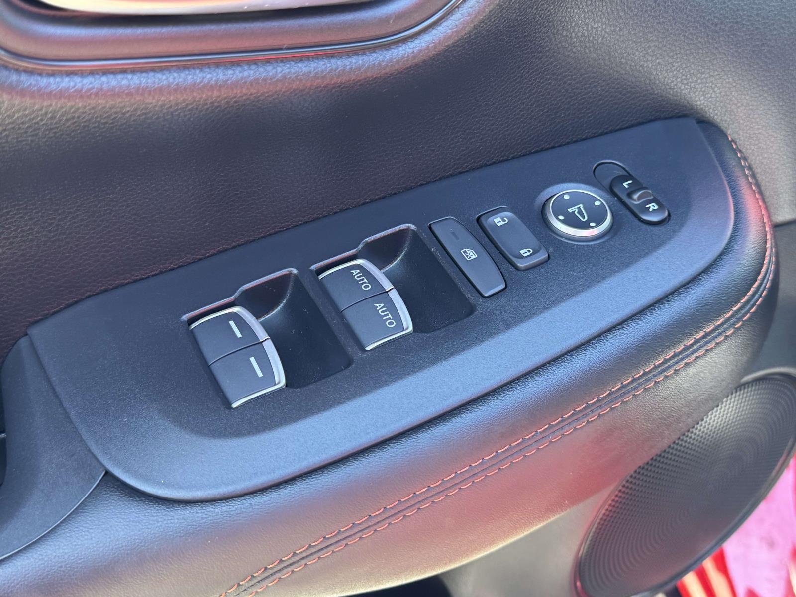 2025 Honda HR-V Sport - Photo 13