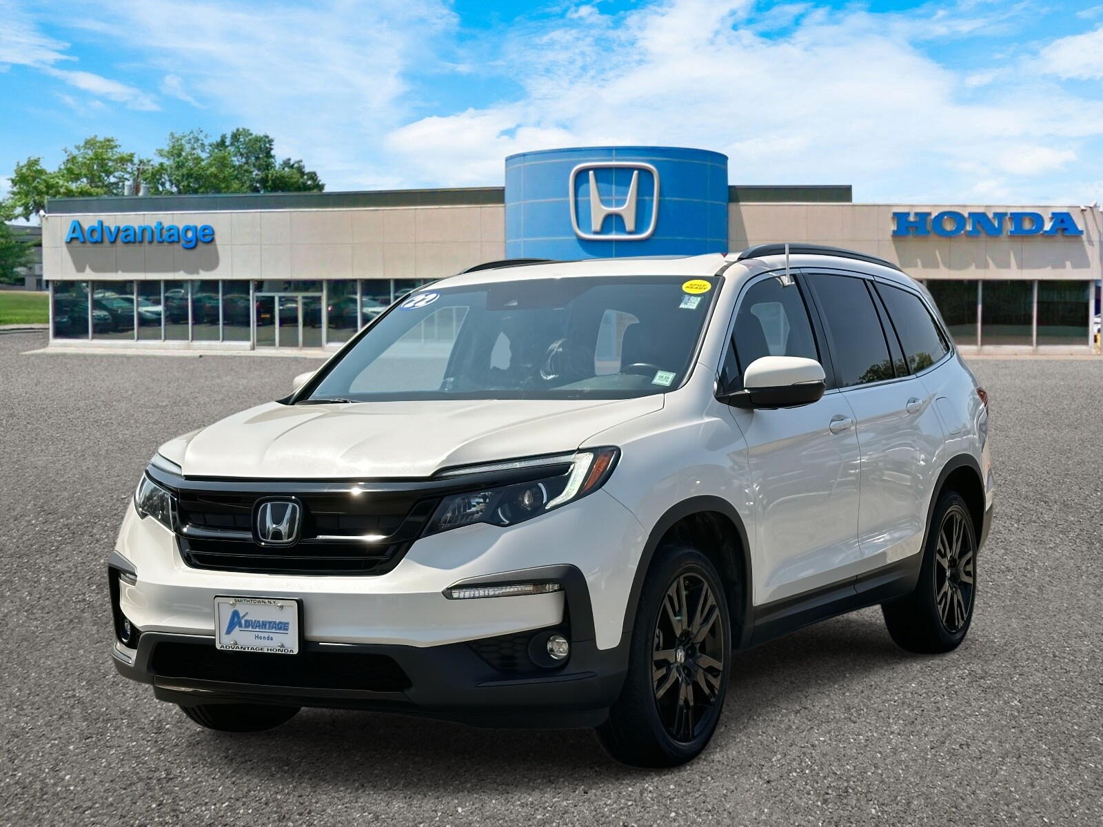 2022 Honda Pilot Special Edition photo 2