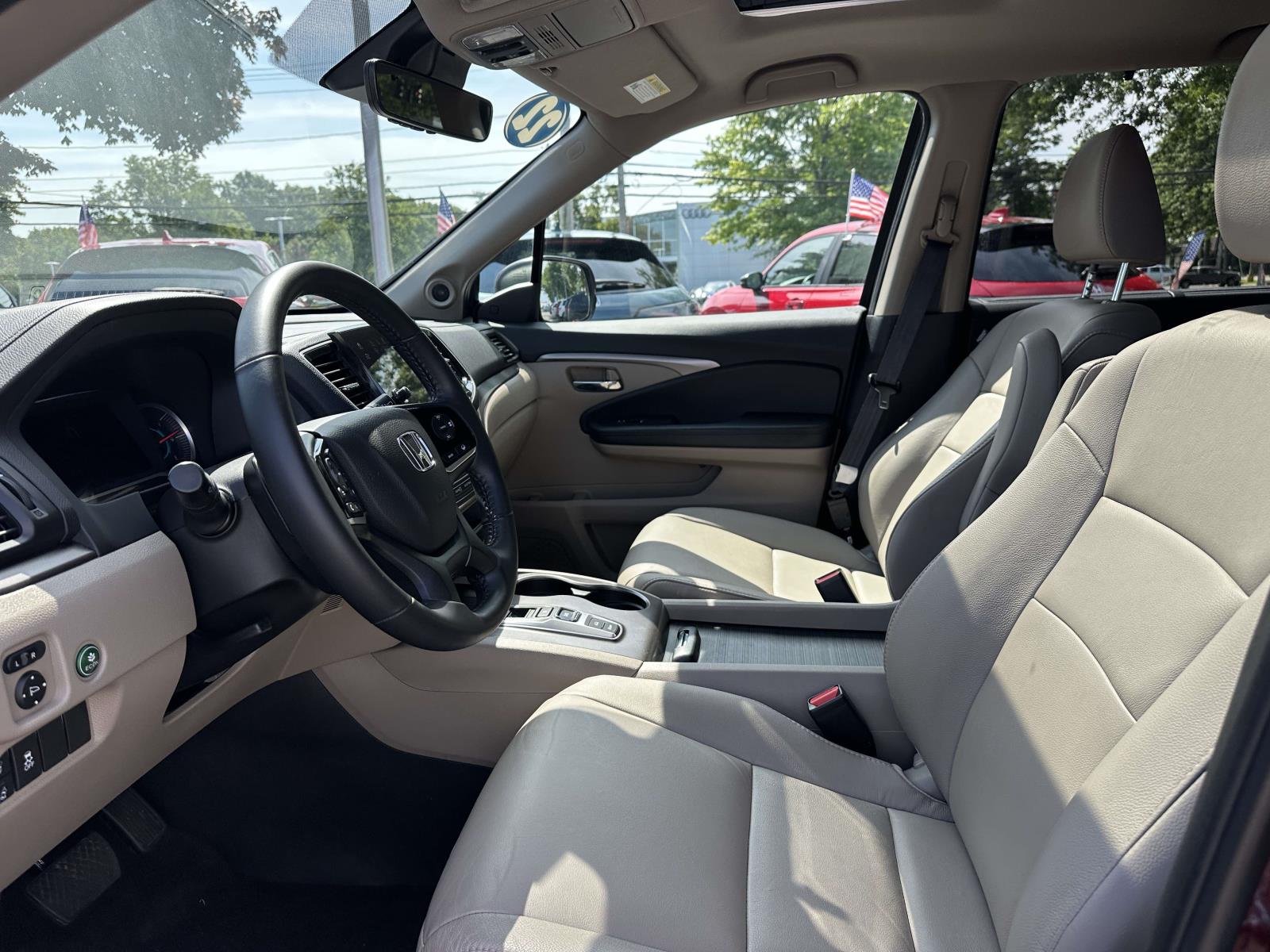 2022 Honda Pilot SE - Photo 13