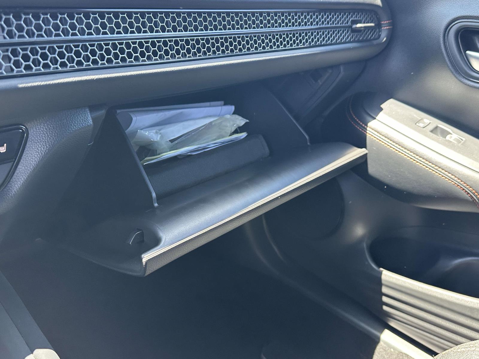 2025 Honda HR-V Sport - Photo 30