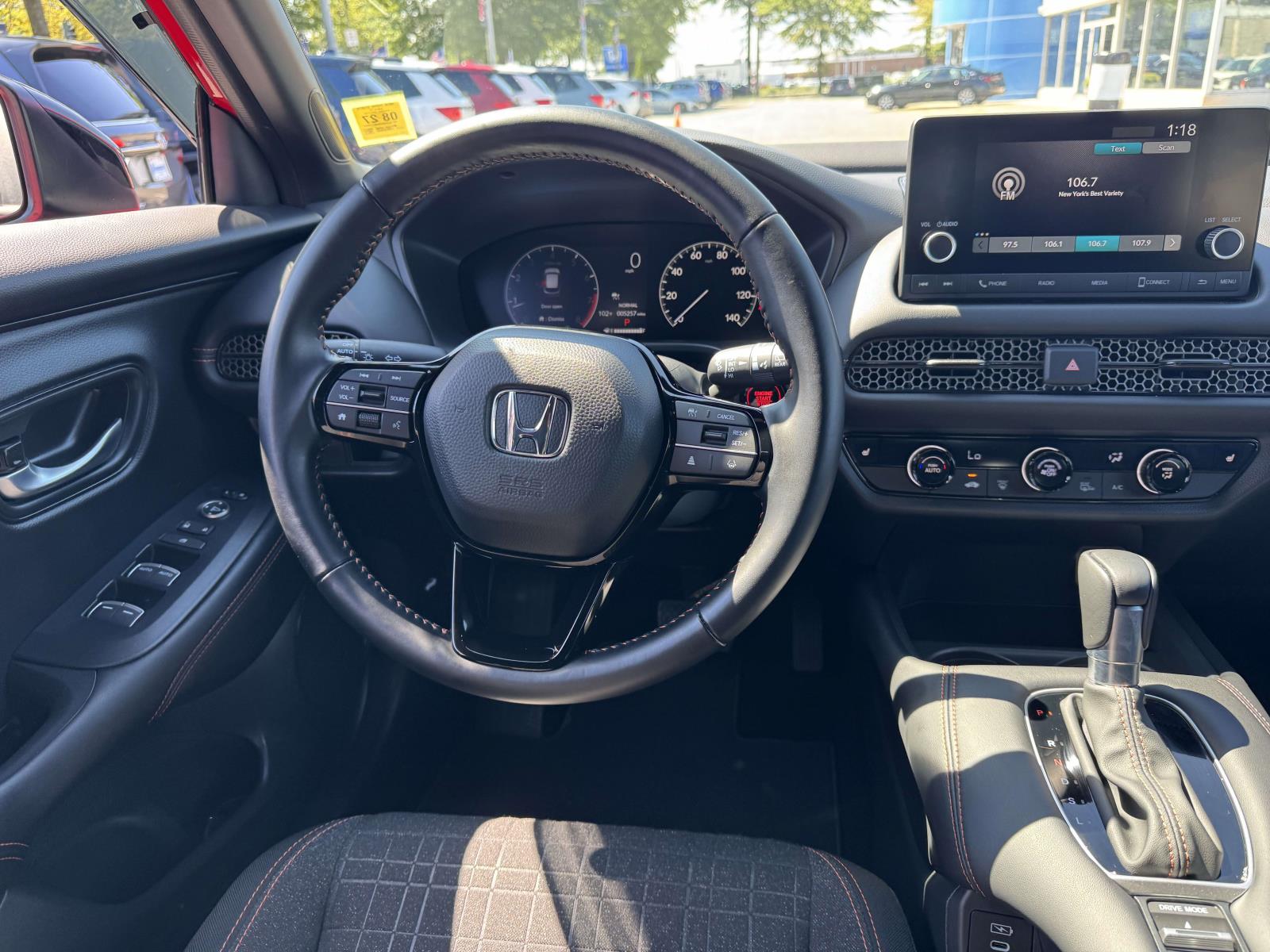 2025 Honda HR-V Sport - Photo 10