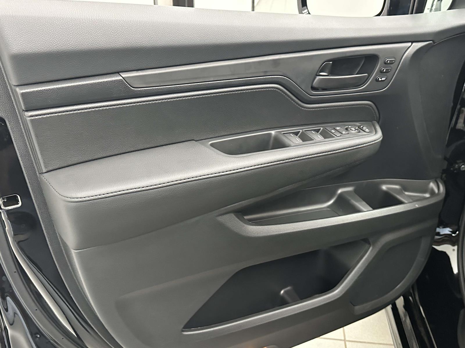 2026 Honda Odyssey Sport L - Photo 13