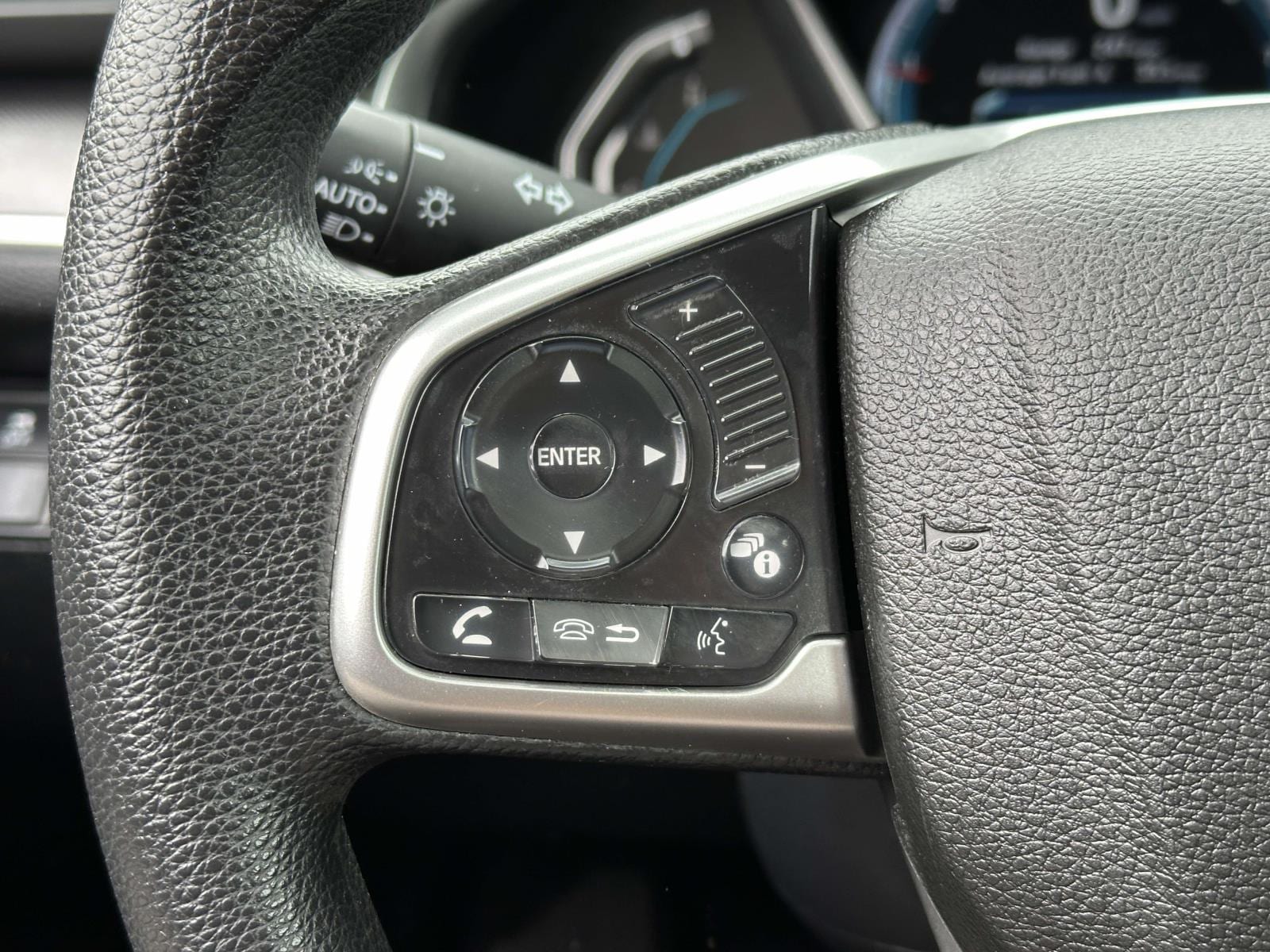 2018 Honda Civic EX - Photo 19