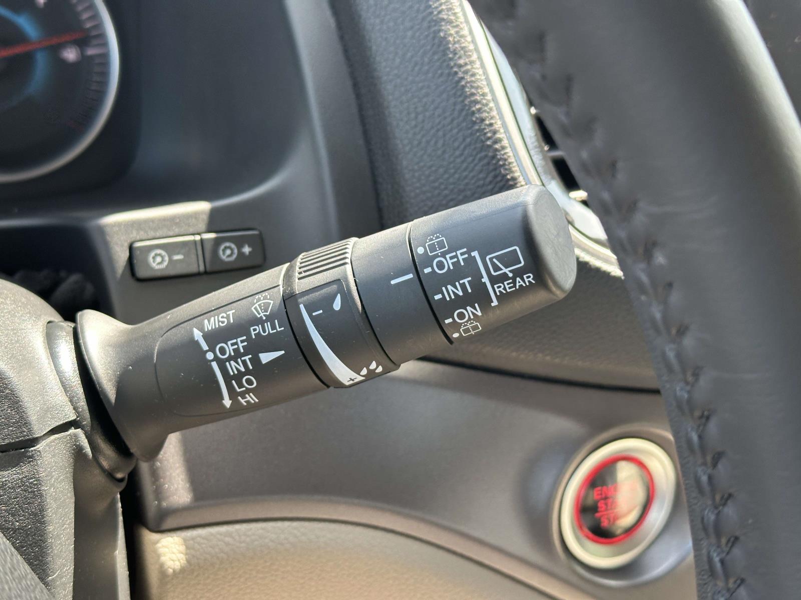 2022 Honda Pilot SE - Photo 23