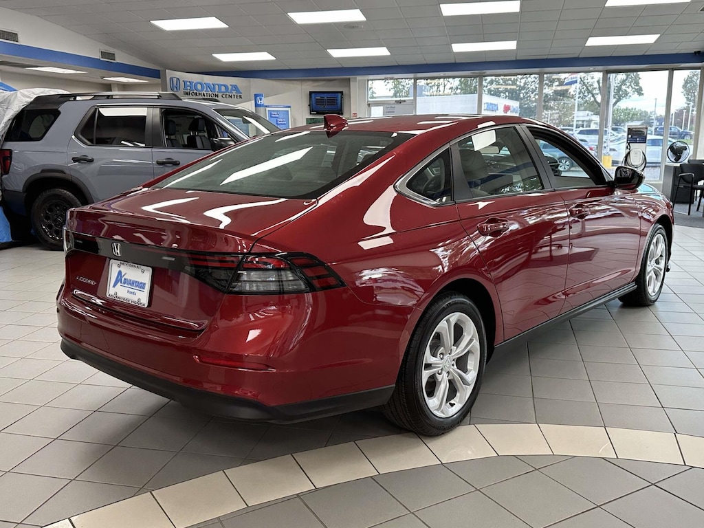 New 2025 Honda Accord LX Sedan