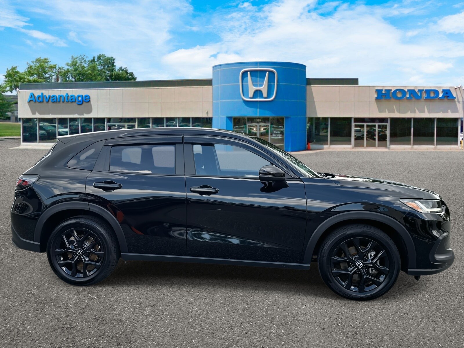 2025 Honda HR-V Sport photo 2
