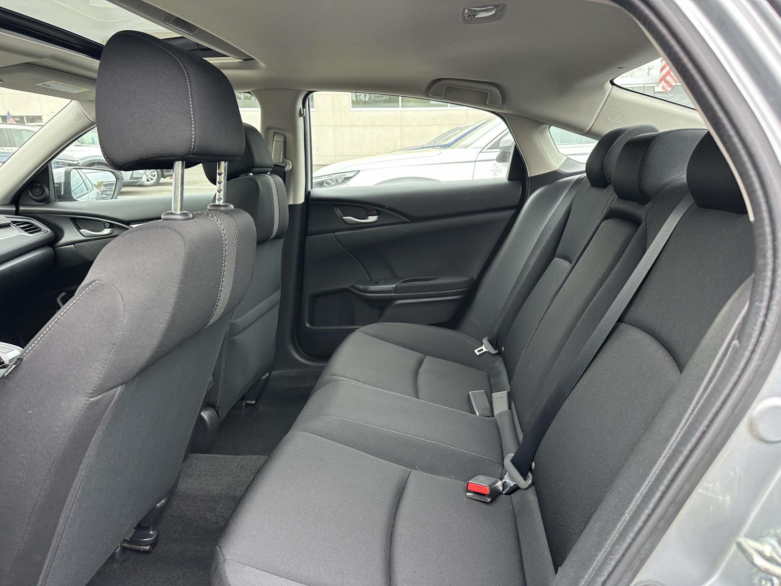 2018 Honda Civic EX - Photo 9