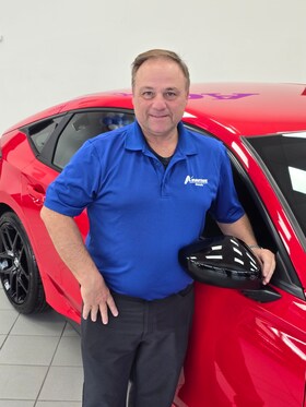 Staff member Frank Rossano from ID_2b9c87763844