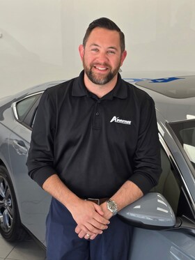 Staff member Jeff Braunreuther from ID_38c68f2d9607