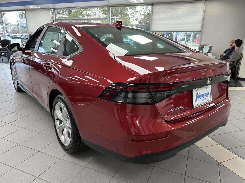 New 2025 Honda Accord LX Sedan
