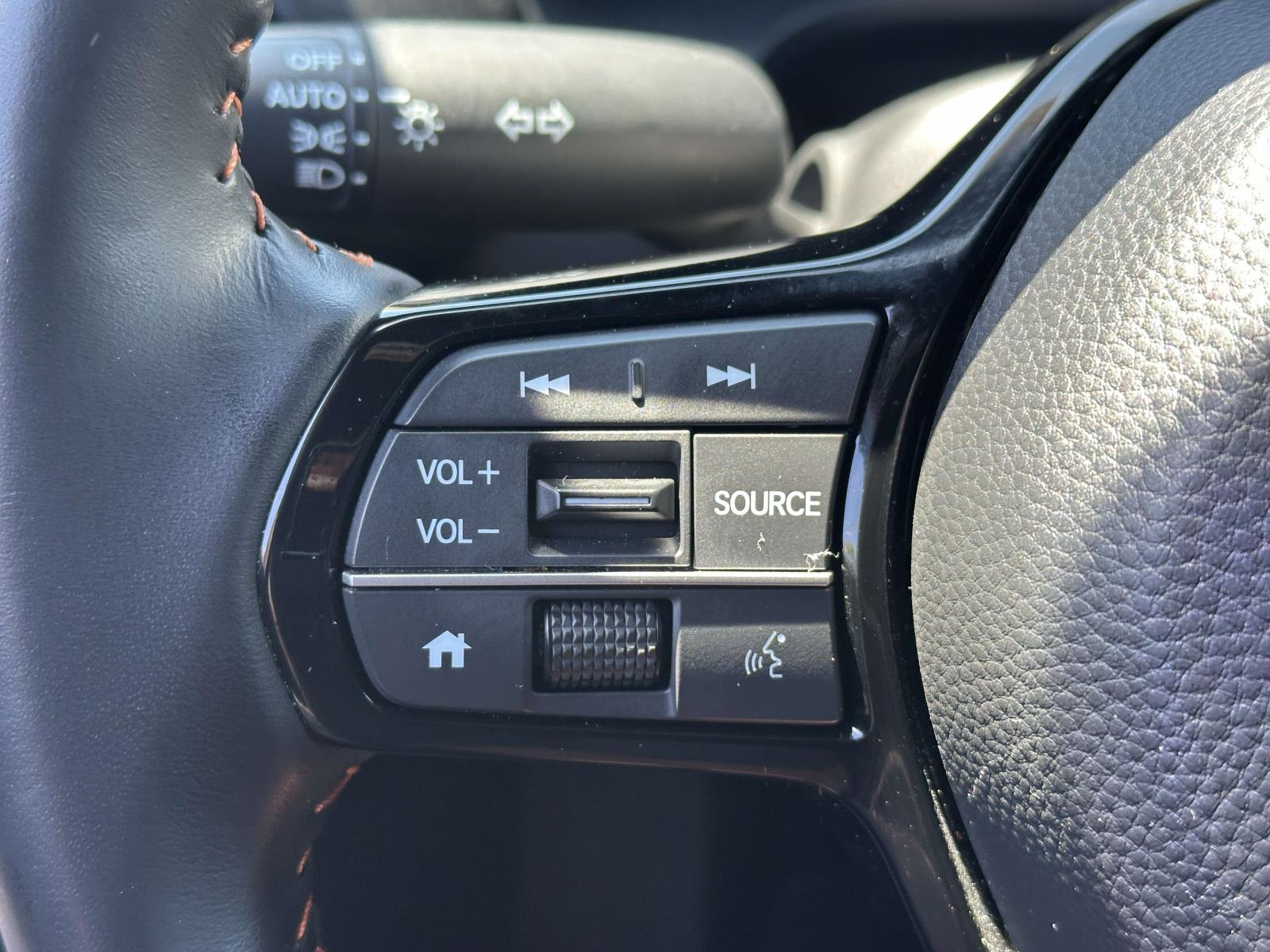 2025 Honda HR-V Sport - Photo 17