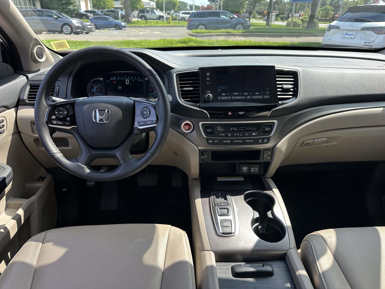 2022 Honda Pilot SE - Photo 11
