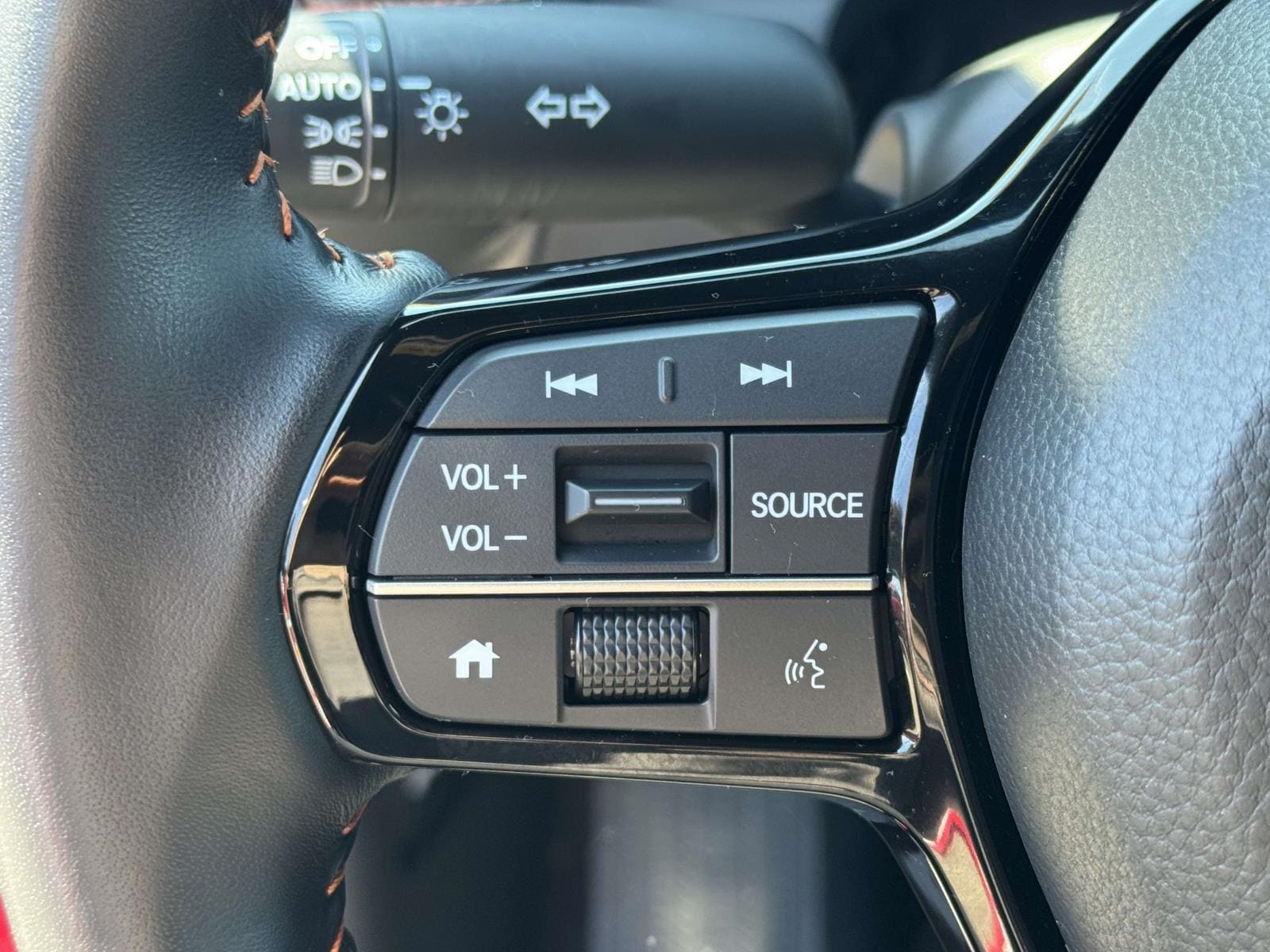 2025 Honda HR-V Sport - Photo 15