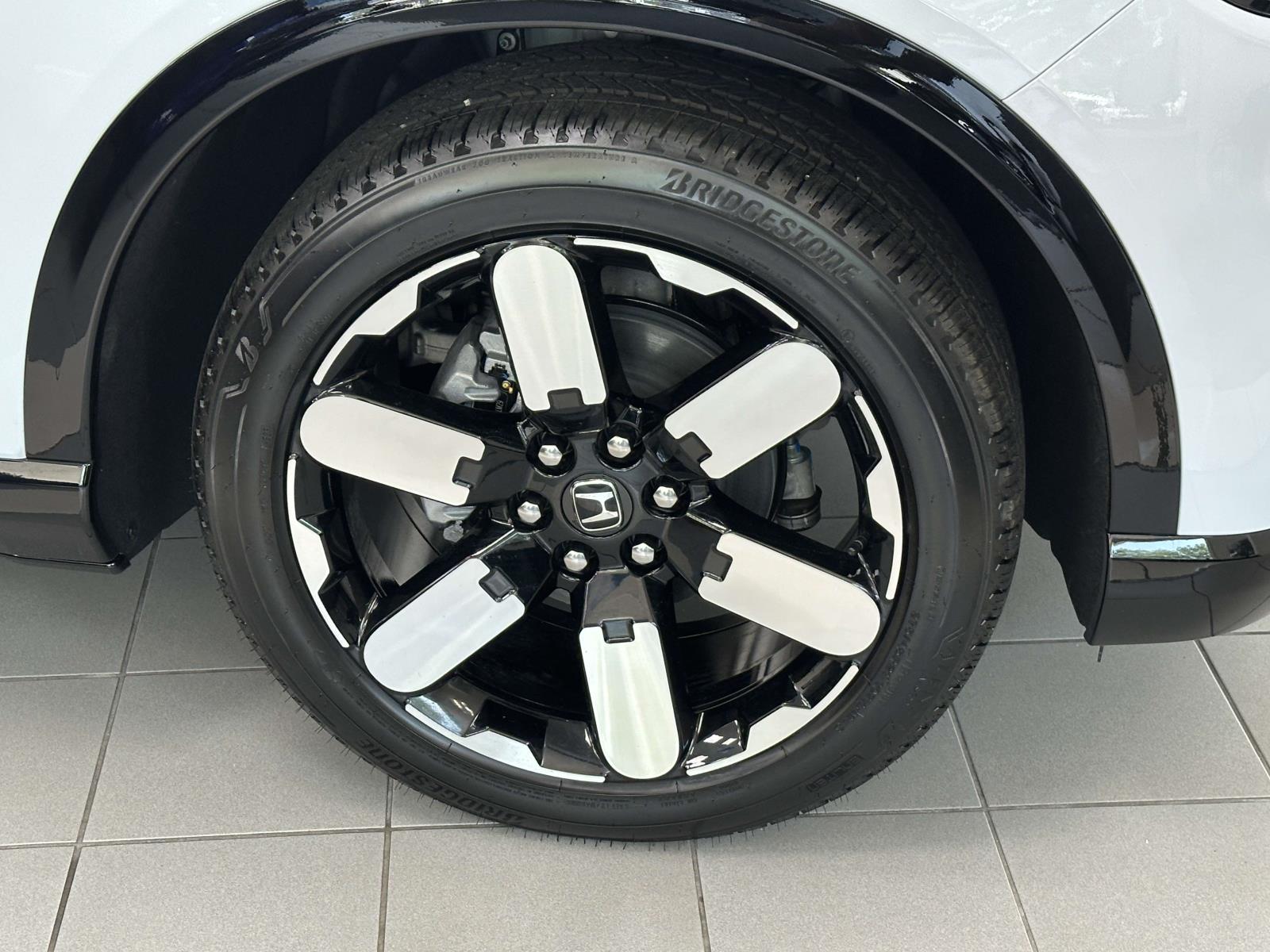 2026 Honda Prologue Elite - Photo 6