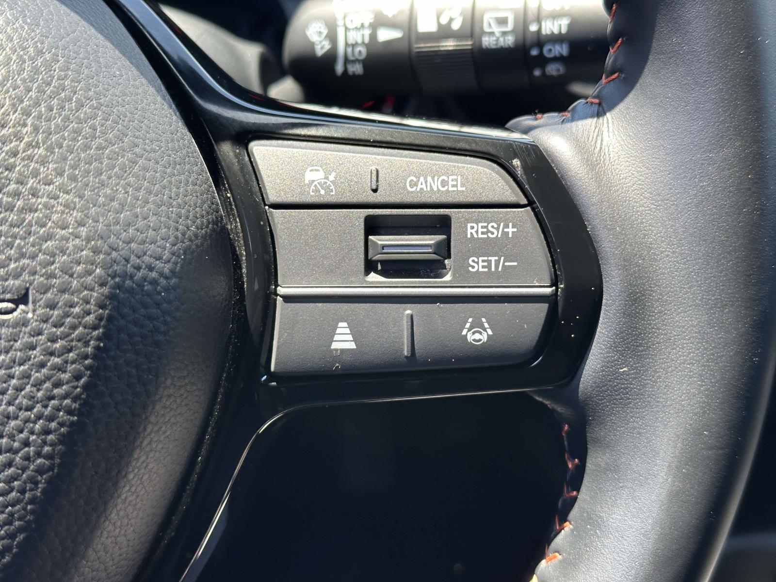 2025 Honda HR-V Sport - Photo 18