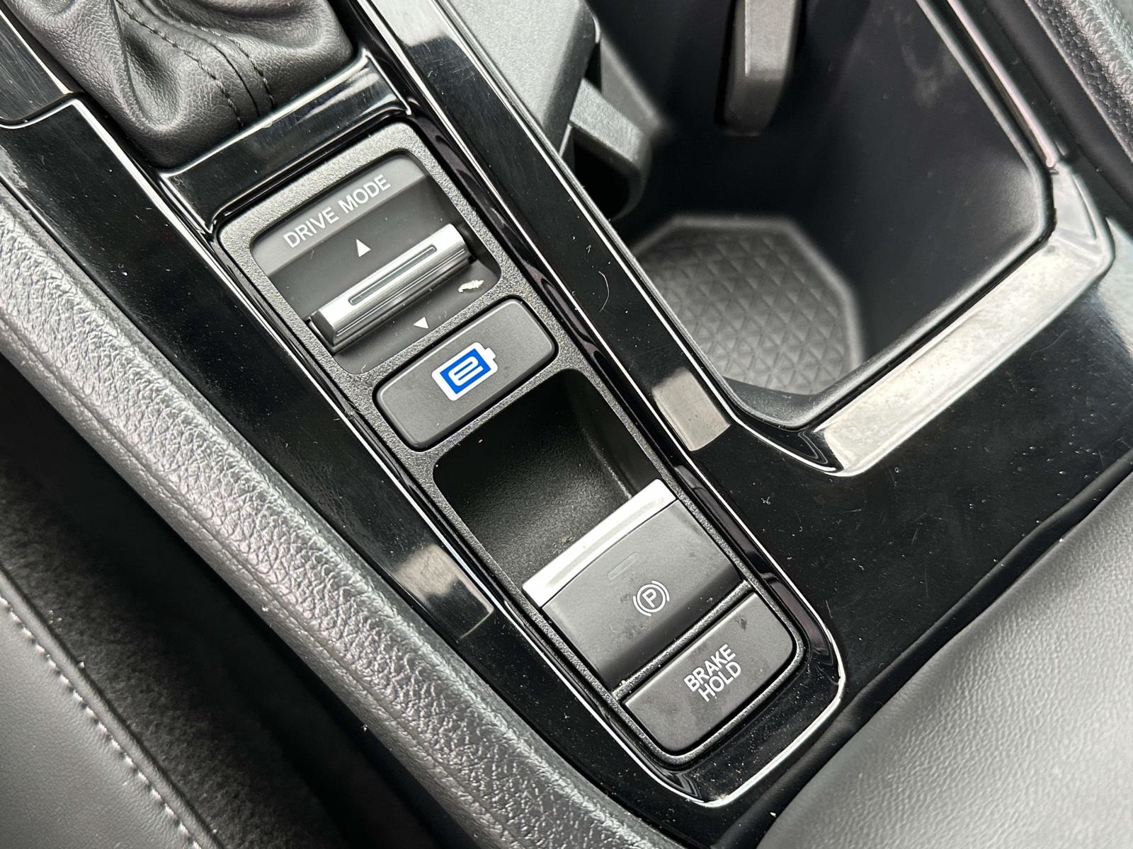 2023 Honda Accord Hybrid EX-L - Photo 28