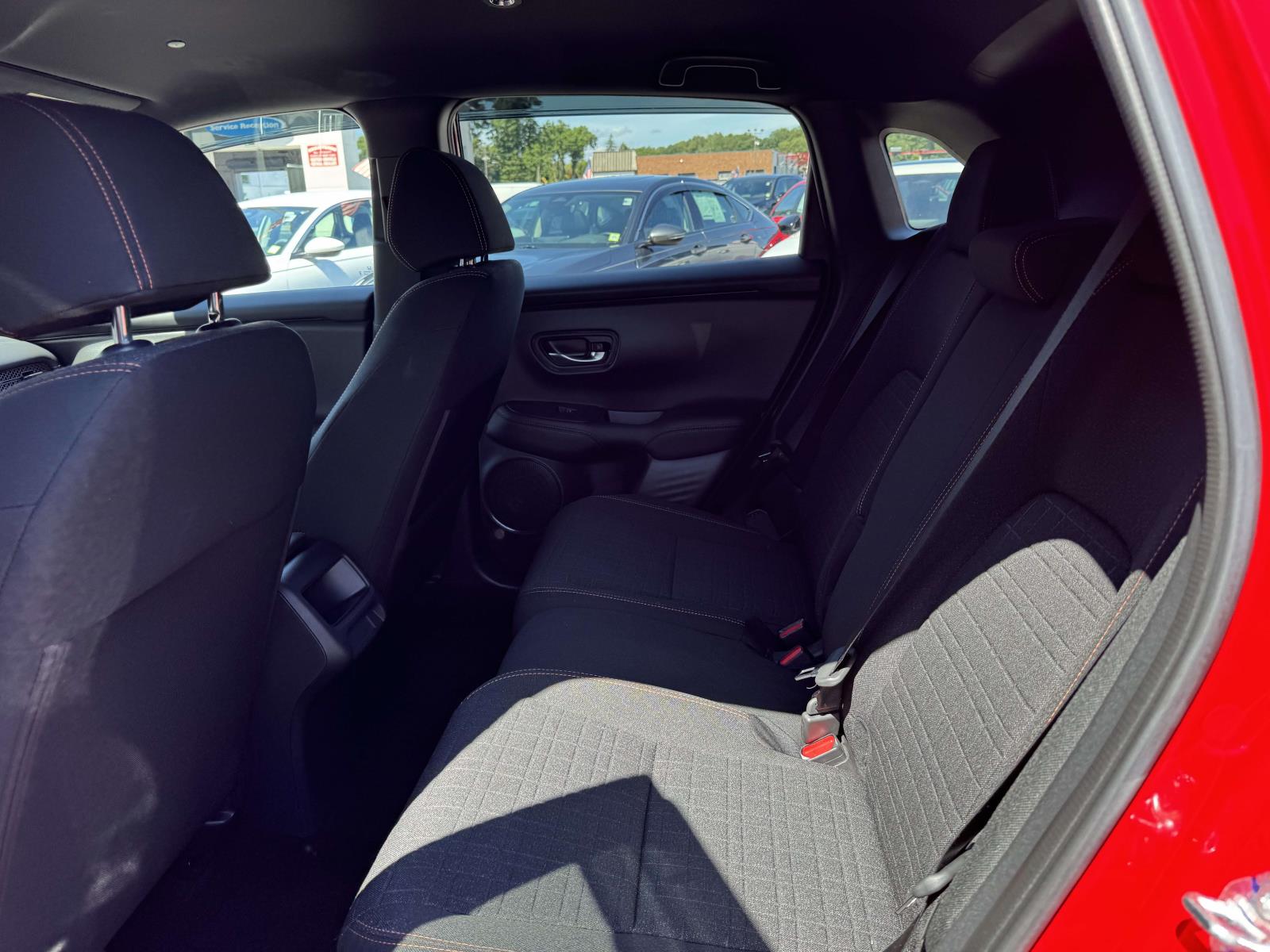 2025 Honda HR-V Sport - Photo 8
