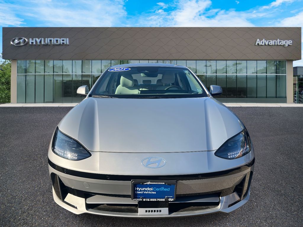 2025 Hyundai Ioniq 6 SEL photo 2